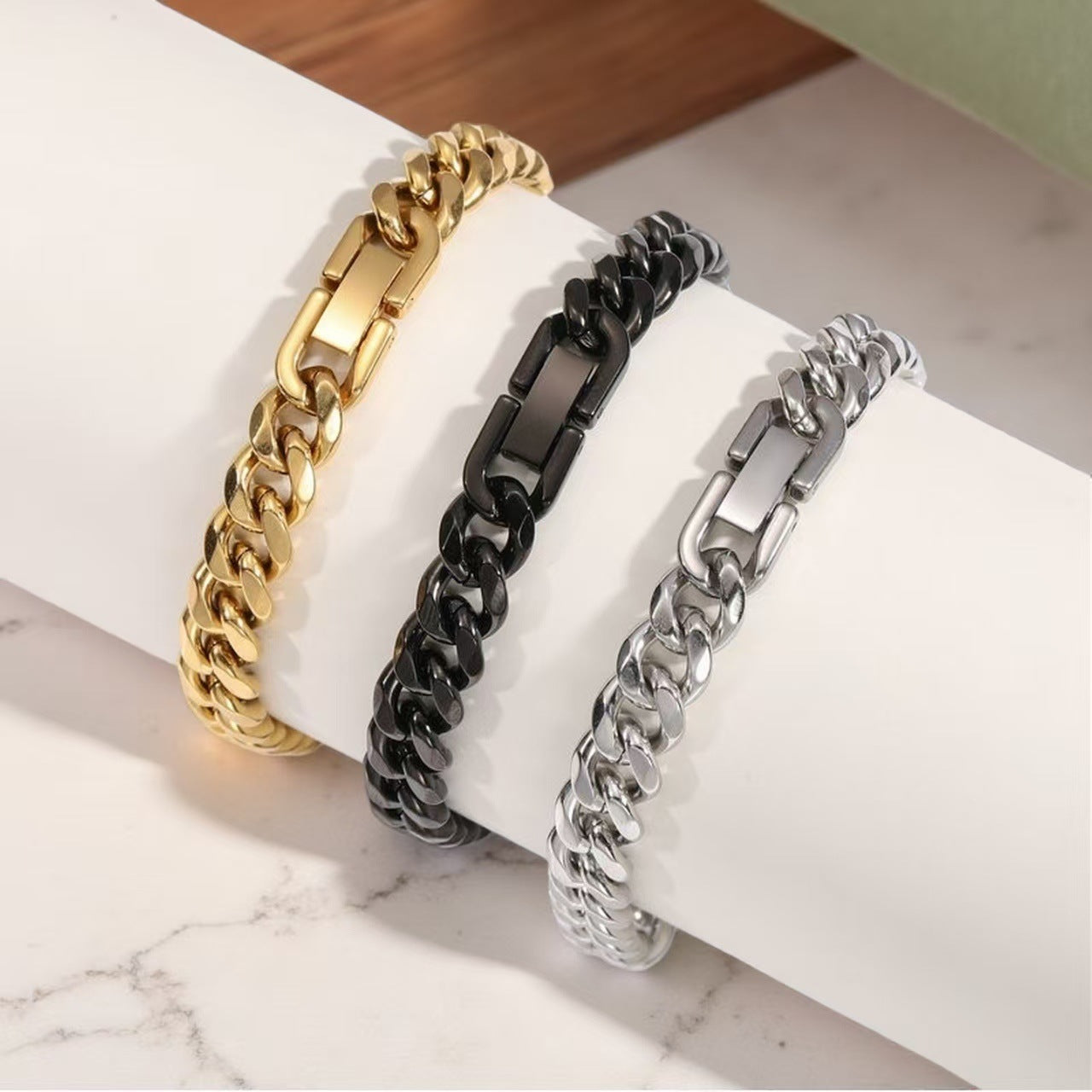 Stainless steel bracelet Cuban chain three color combination can be stacked or worn separately