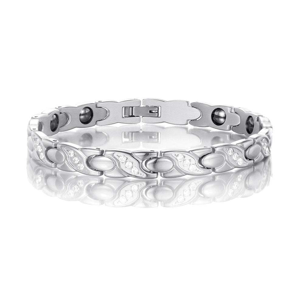 Diamond-set magnet black gemstone bracelet