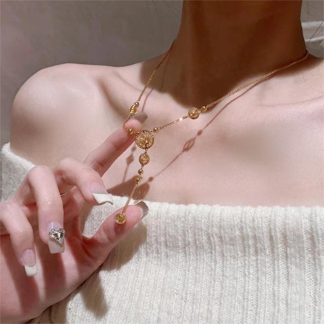 Gold-plated luxury necklace