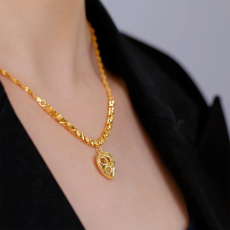 Heart-shaped gold-plated necklace