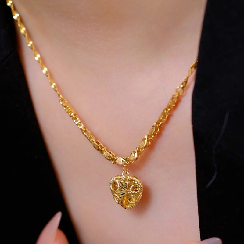 Heart-shaped gold-plated necklace