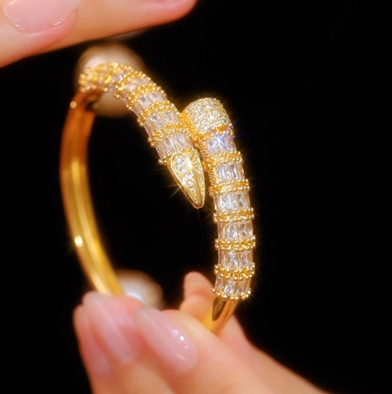 Diamond bracelet