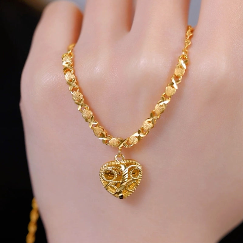 Heart-shaped gold-plated necklace