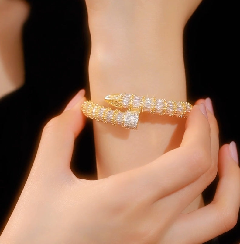 Diamond bracelet