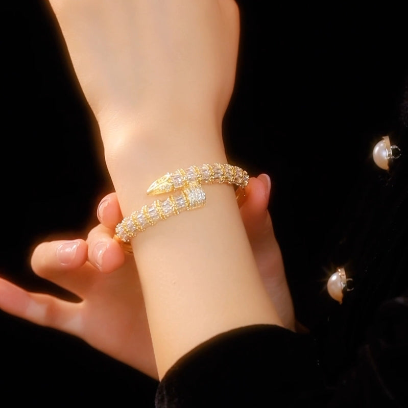 Diamond bracelet