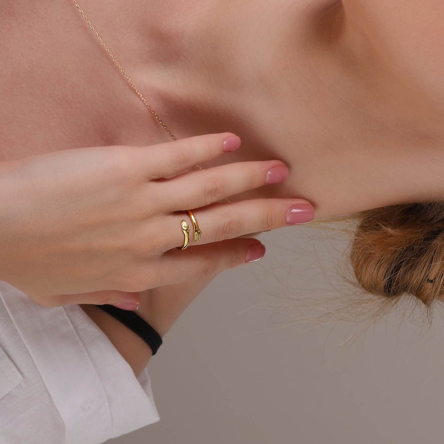 Hug ring, gold and silver combination