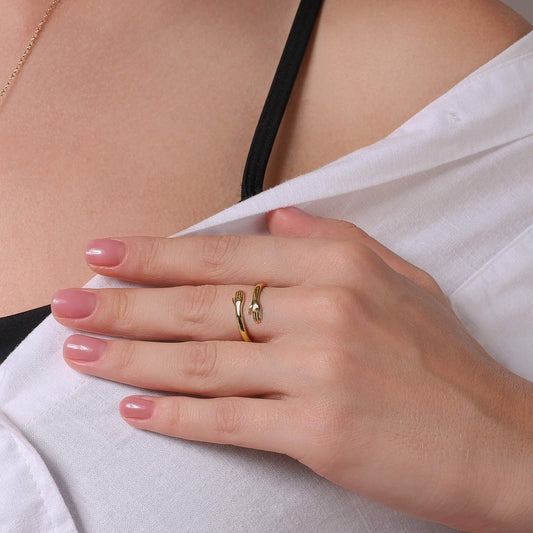 Hug ring, gold and silver combination
